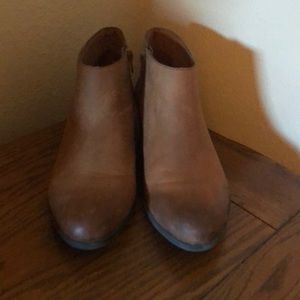 Clark’s tan leather ankle boots